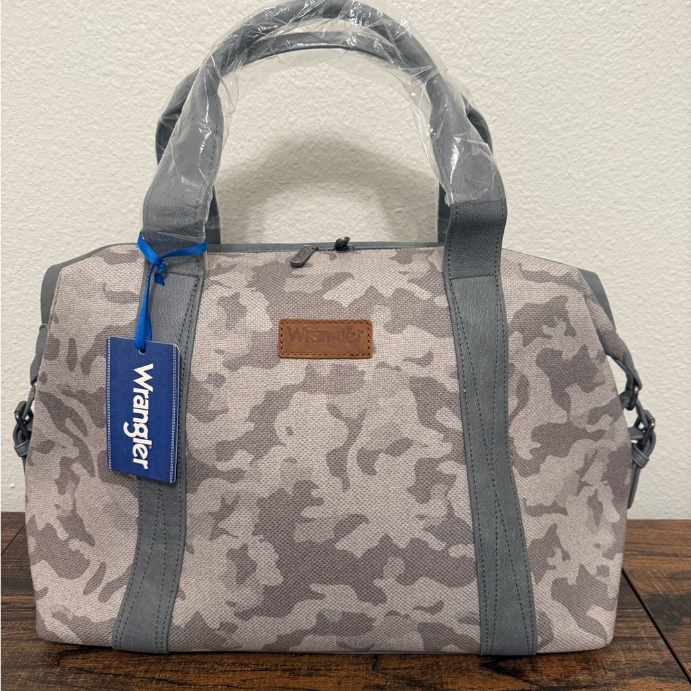 Wrangler Gray Canvas Camo Print Duffle Travel Bag *NEW w/ Tags*